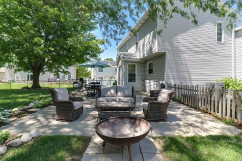 3203 Eagle Crest Road Bloomington IL 61704