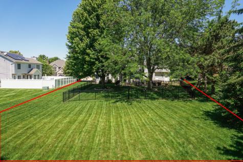 3203 Eagle Crest Road Bloomington IL 61704