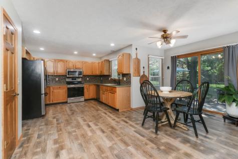 3203 Eagle Crest Road Bloomington IL 61704