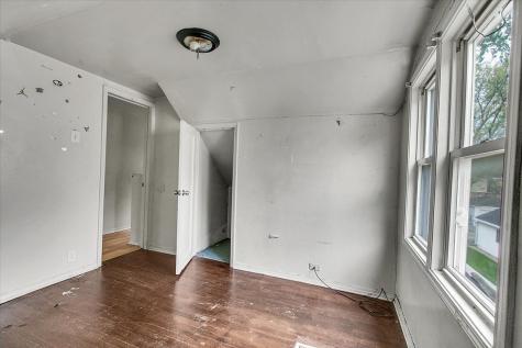 12908 South Wallace Street Chicago IL 60628