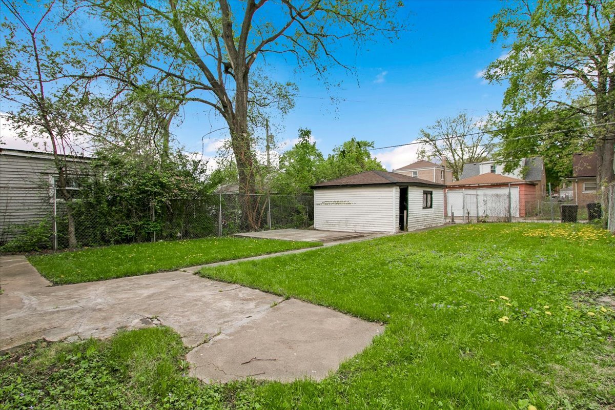 12908 South Wallace Street Chicago IL 60628