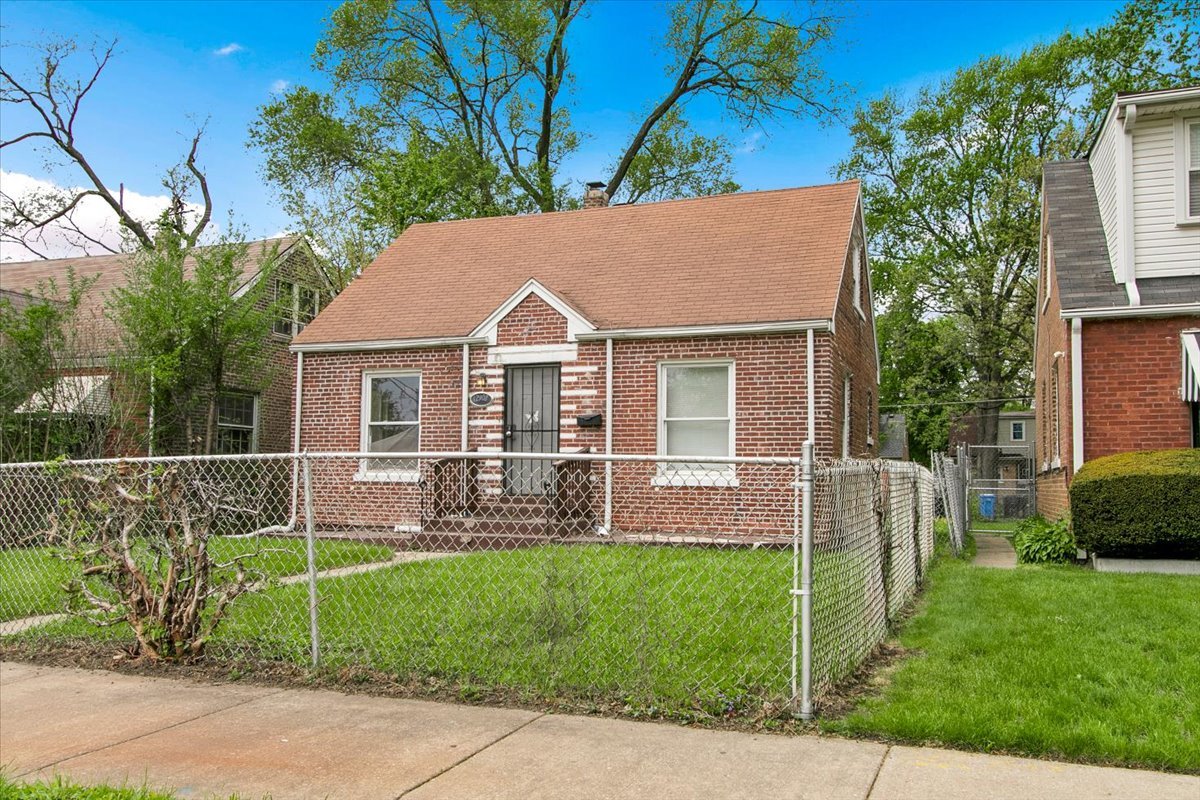 12908 South Wallace Street Chicago IL 60628