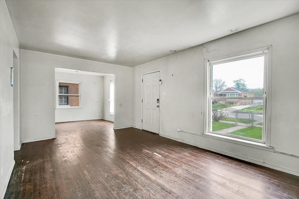 12908 South Wallace Street Chicago IL 60628