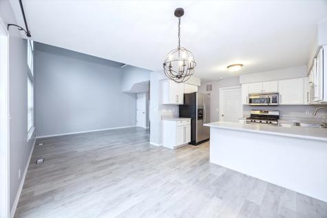 1673 Waterford Road North Aurora IL 60542