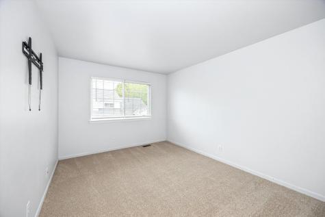 1673 Waterford Road North Aurora IL 60542