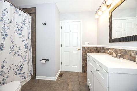 1673 Waterford Road North Aurora IL 60542