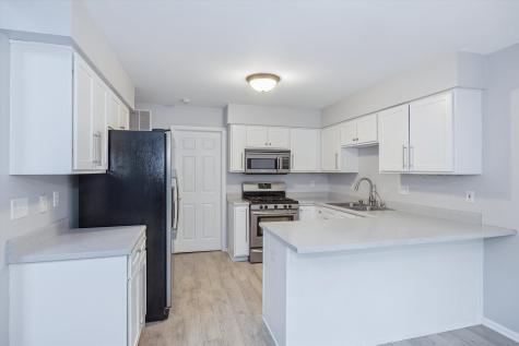1673 Waterford Road North Aurora IL 60542