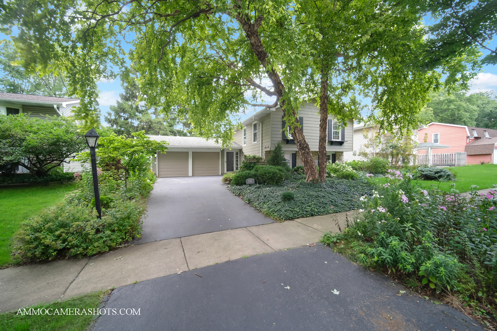 141 North Lancaster Drive Bolingbrook IL 60440