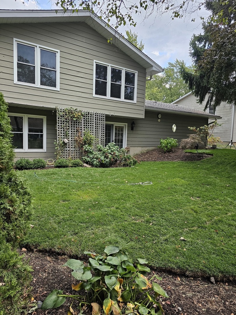 141 North Lancaster Drive Bolingbrook IL 60440