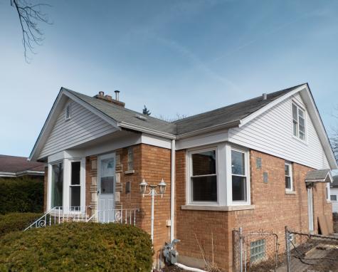 9451 South Lawndale Avenue Evergreen Park IL 60805