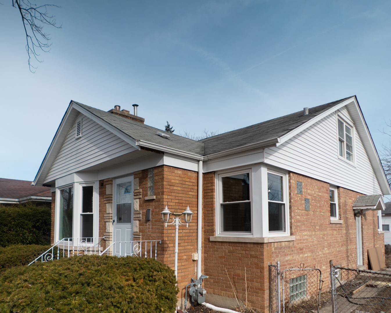 9451 South Lawndale Avenue Evergreen Park IL 60805