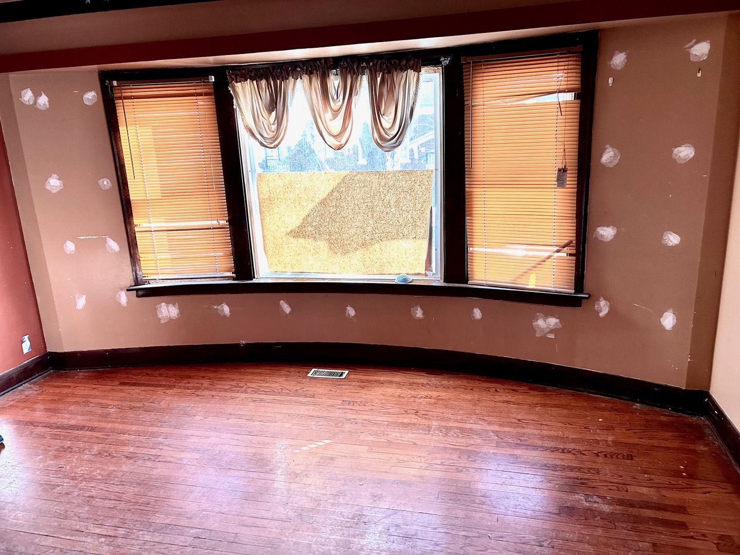 9257 South Ada Street Chicago IL 60620