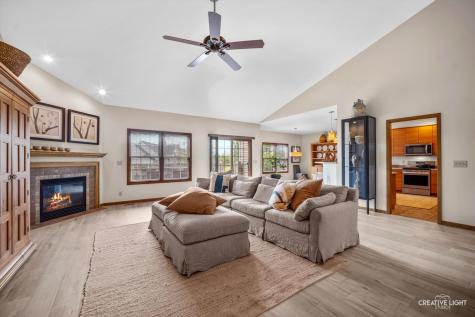 724 Emanuel Lane Sycamore IL 60178