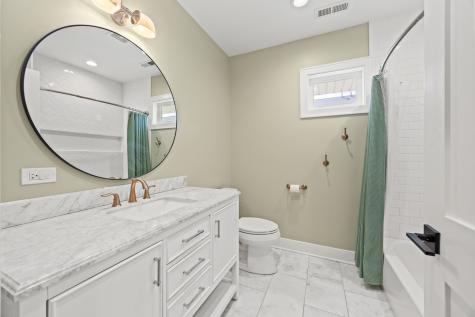 527 Woodbine Avenue Oak Park IL 60302