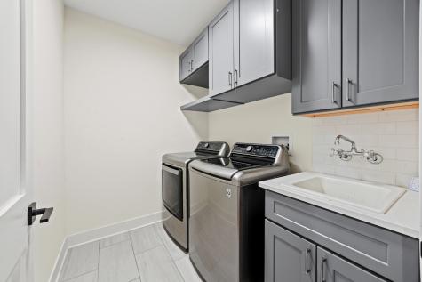 527 Woodbine Avenue Oak Park IL 60302