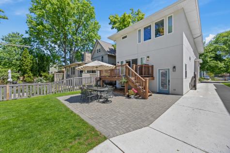 527 Woodbine Avenue Oak Park IL 60302