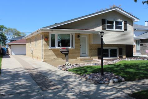 5428 138TH Street Crestwood IL 60418