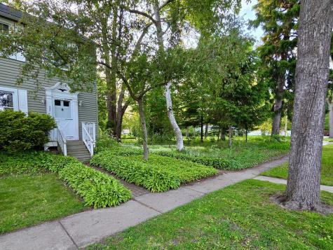 552 Highland Avenue West Chicago IL 60185