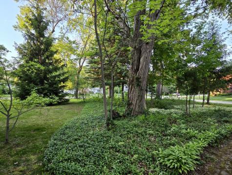 552 Highland Avenue West Chicago IL 60185