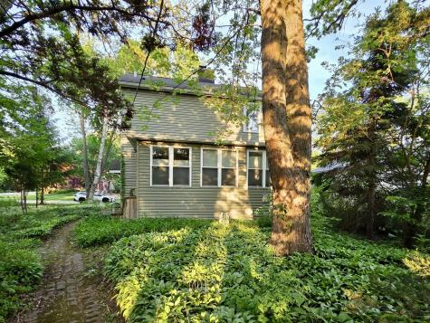 552 Highland Avenue West Chicago IL 60185