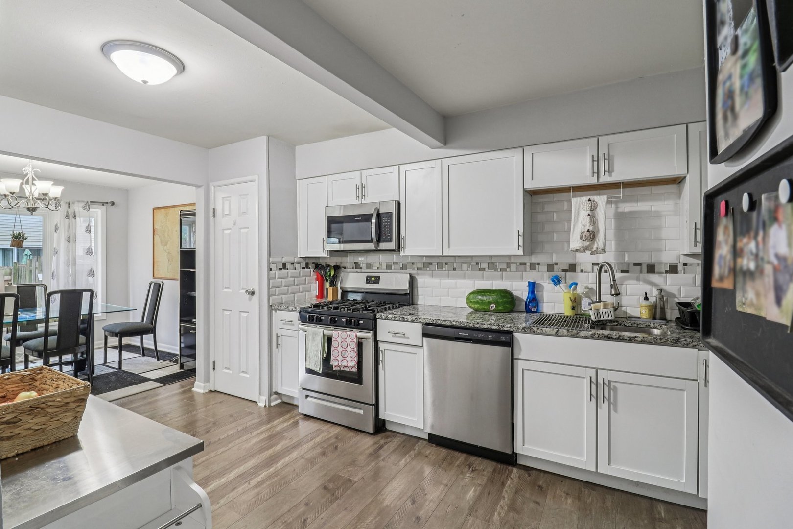 556 Leslie Lane Bolingbrook IL 60440