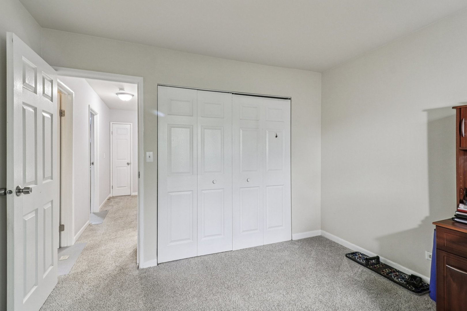 556 Leslie Lane Bolingbrook IL 60440