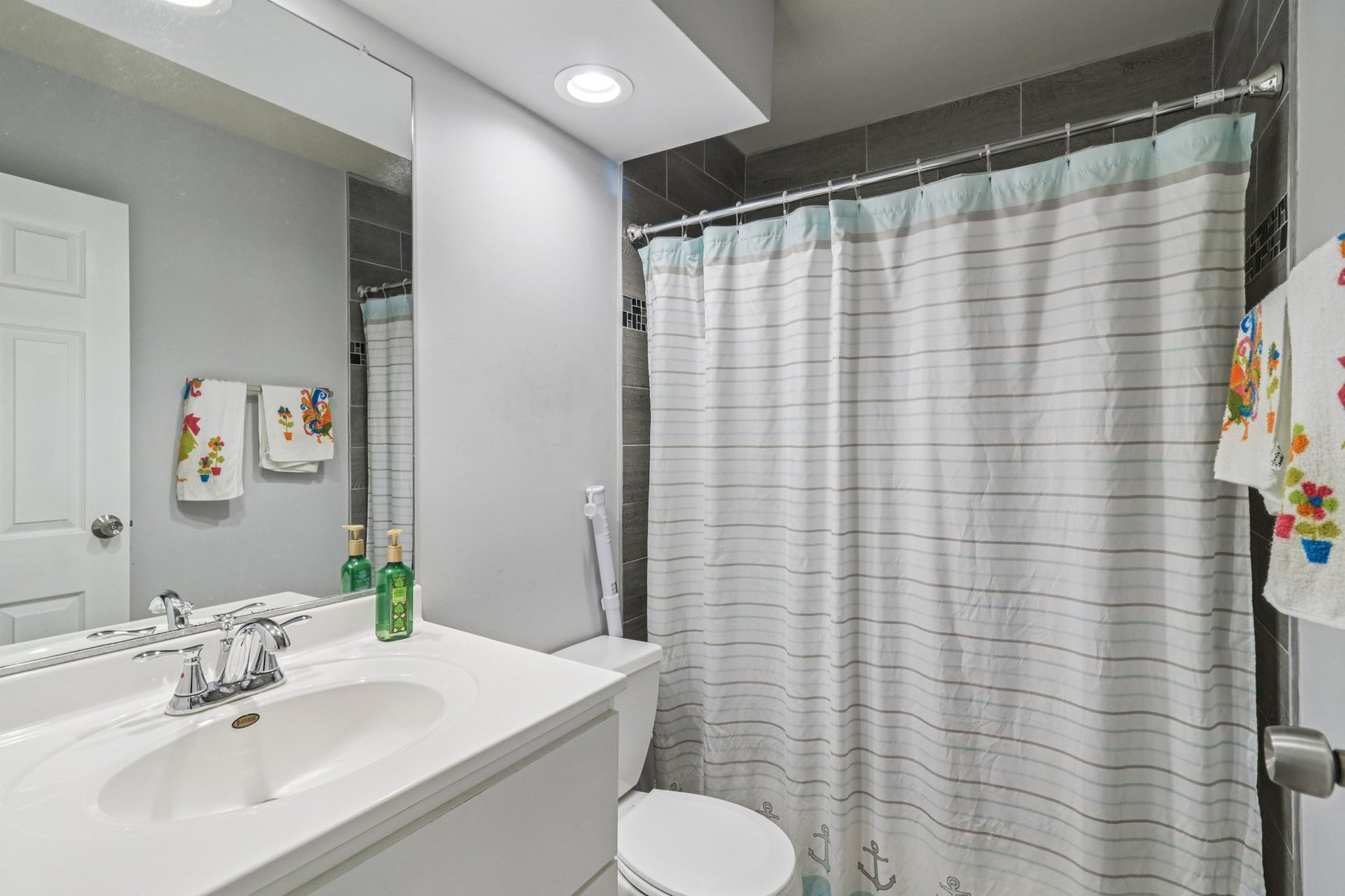 556 Leslie Lane Bolingbrook IL 60440