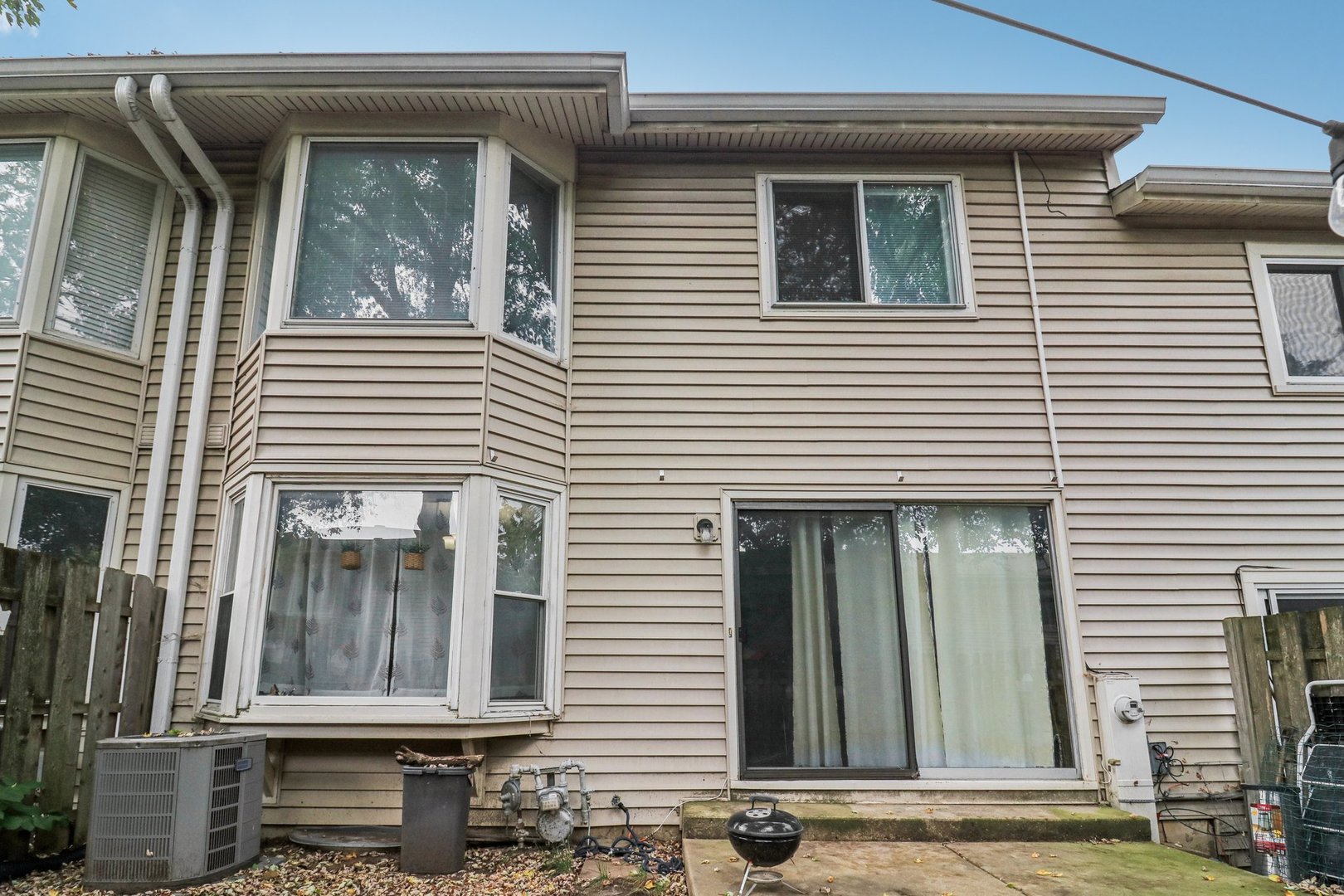 556 Leslie Lane Bolingbrook IL 60440