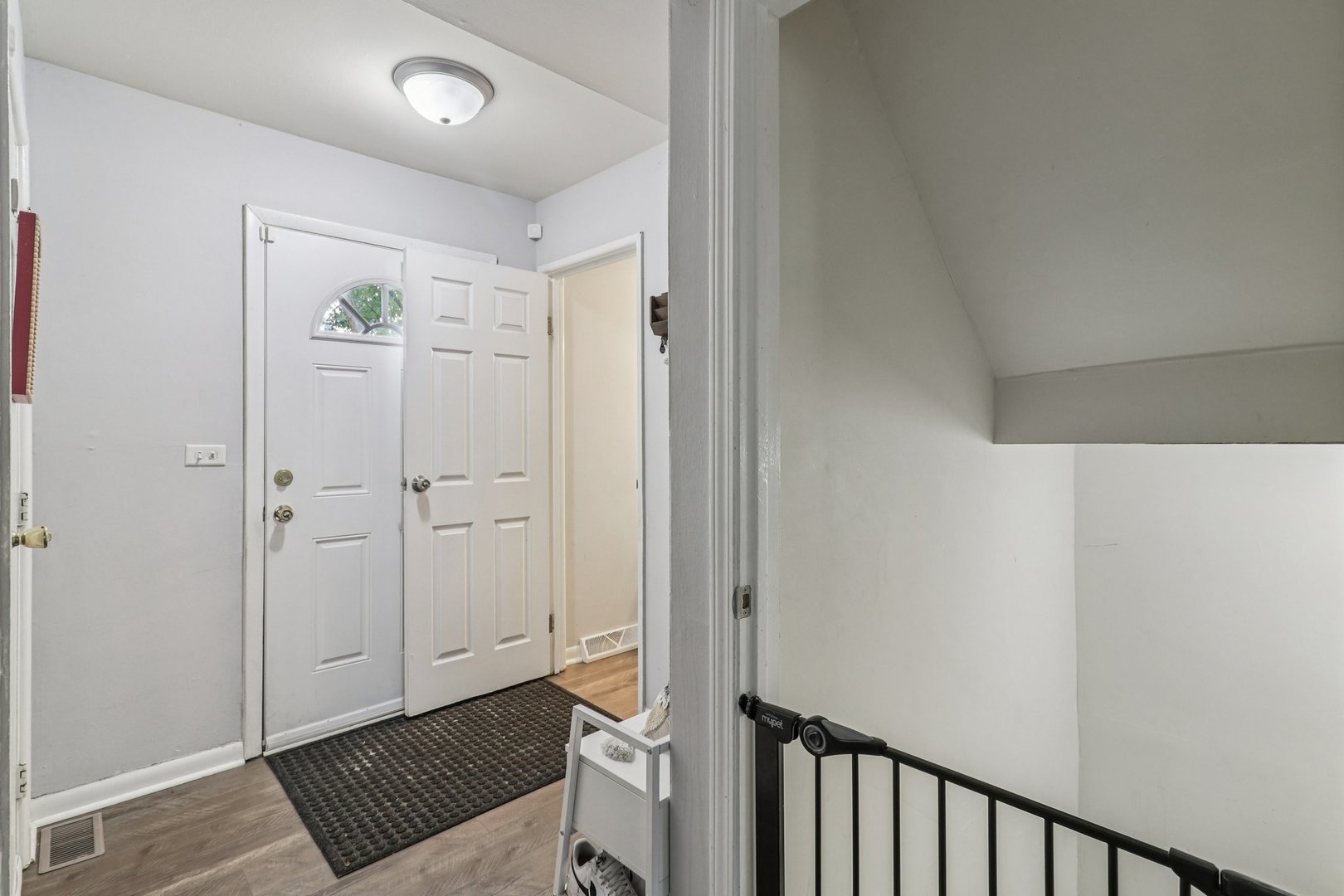 556 Leslie Lane Bolingbrook IL 60440