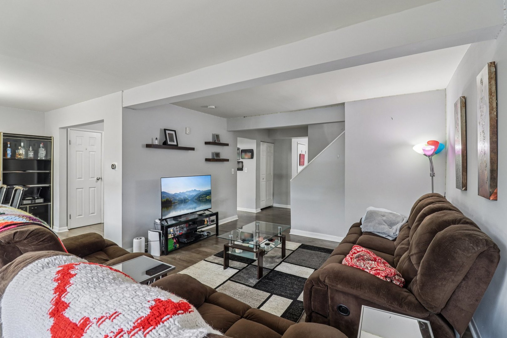 556 Leslie Lane Bolingbrook IL 60440