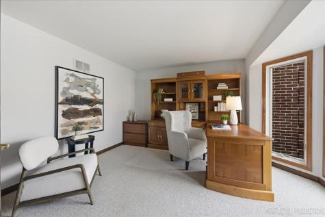 1872 Jahns Drive Wheaton IL 60189