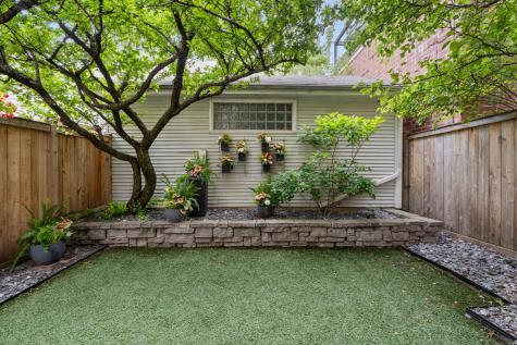 2626 North Wayne Avenue Chicago IL 60614