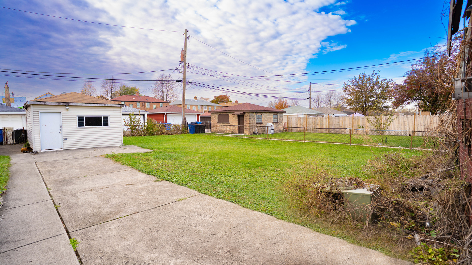 5330 South Mayfield Avenue Chicago IL 60638