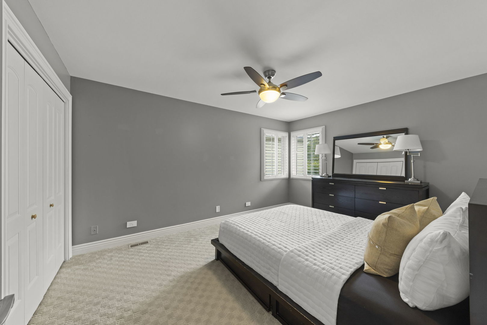 816 Spindletree Avenue Naperville IL 60565