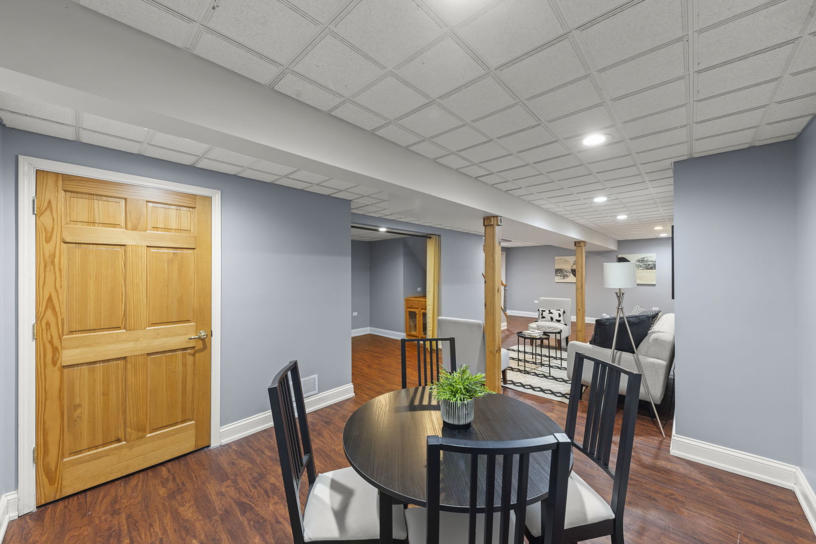 816 Spindletree Avenue Naperville IL 60565