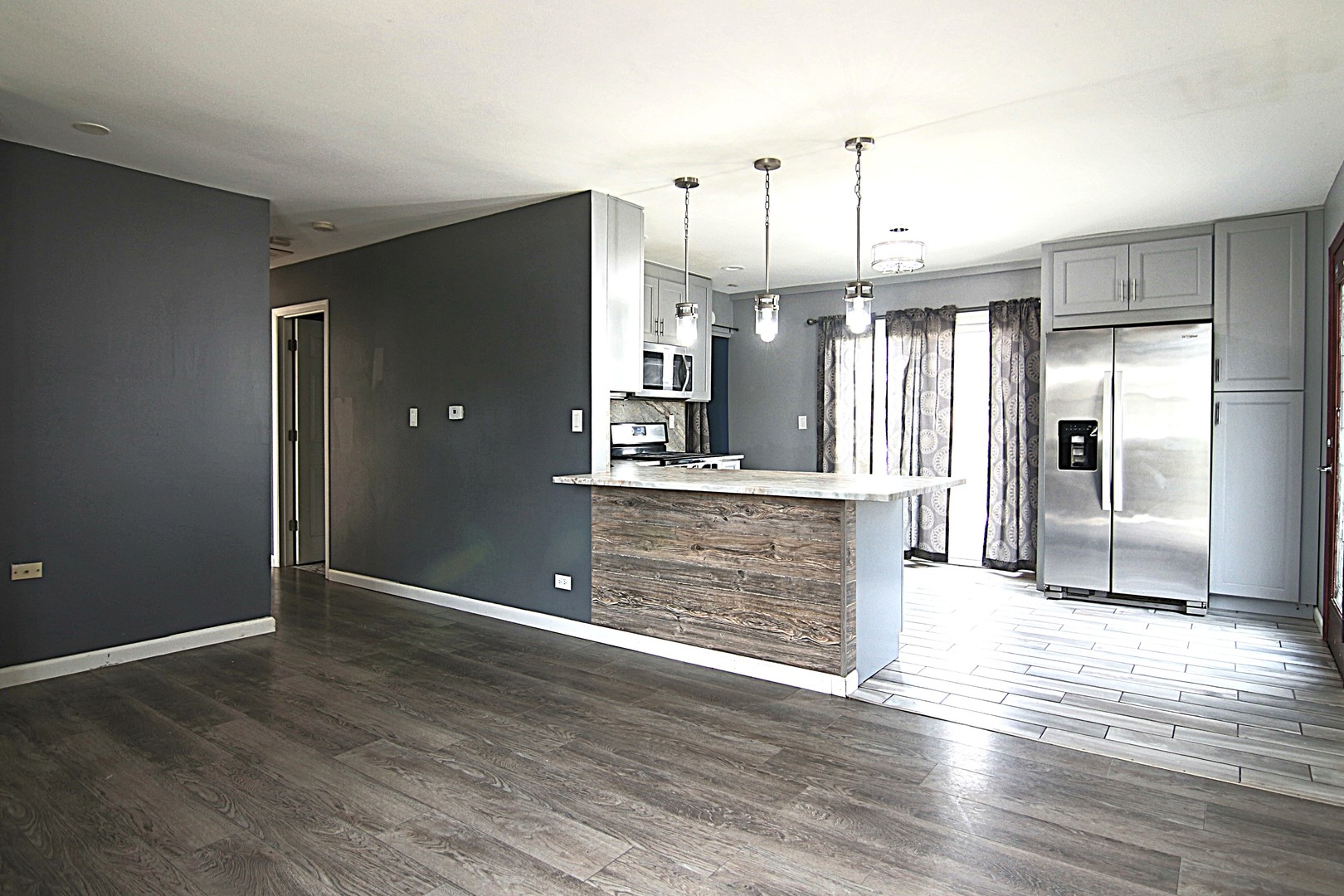 844 Tamms Lane Bolingbrook IL 60440