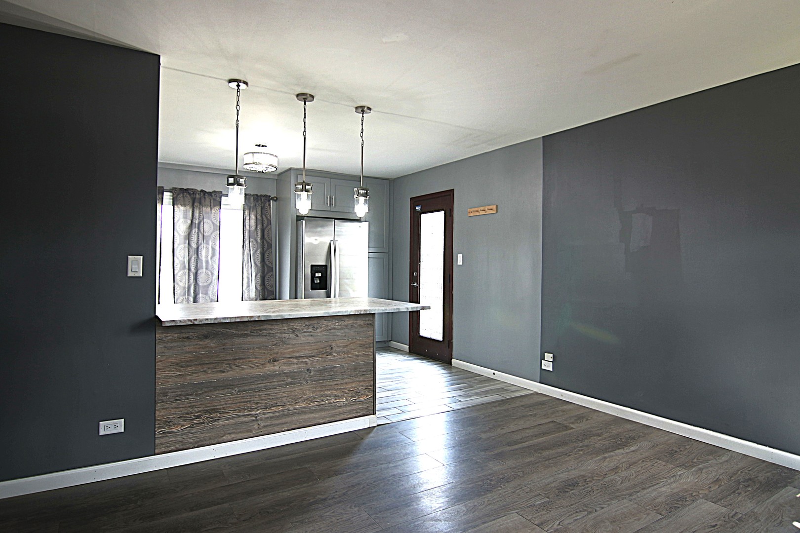 844 Tamms Lane Bolingbrook IL 60440