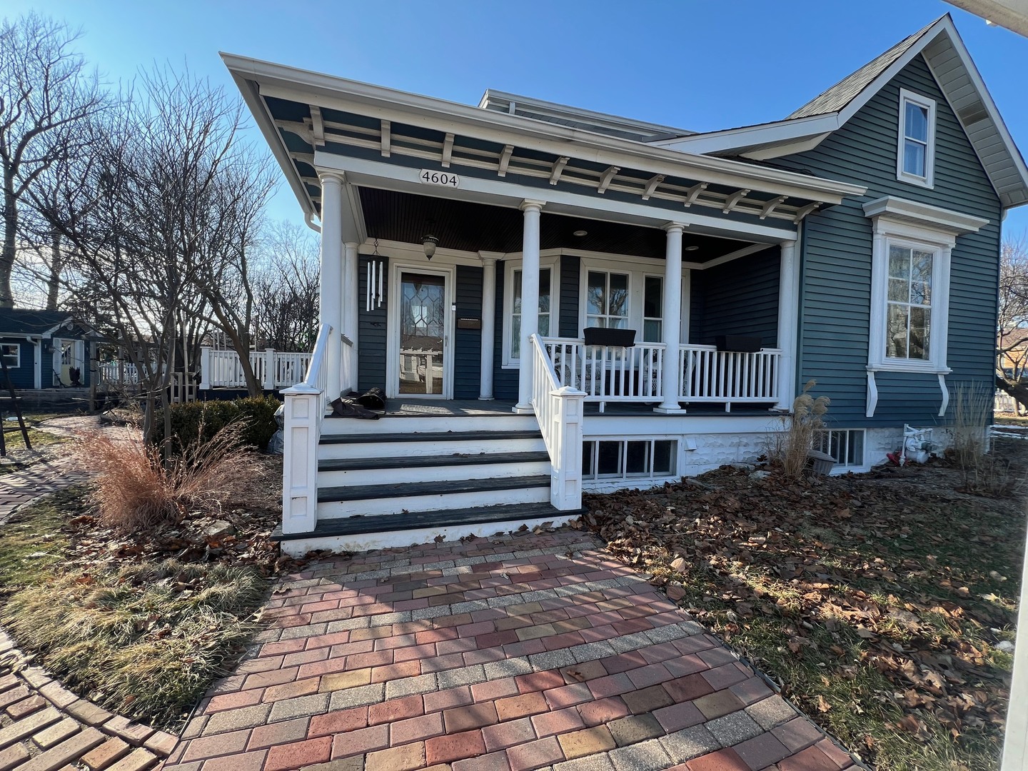 4604 Fairview Avenue Downers Grove IL 60515
