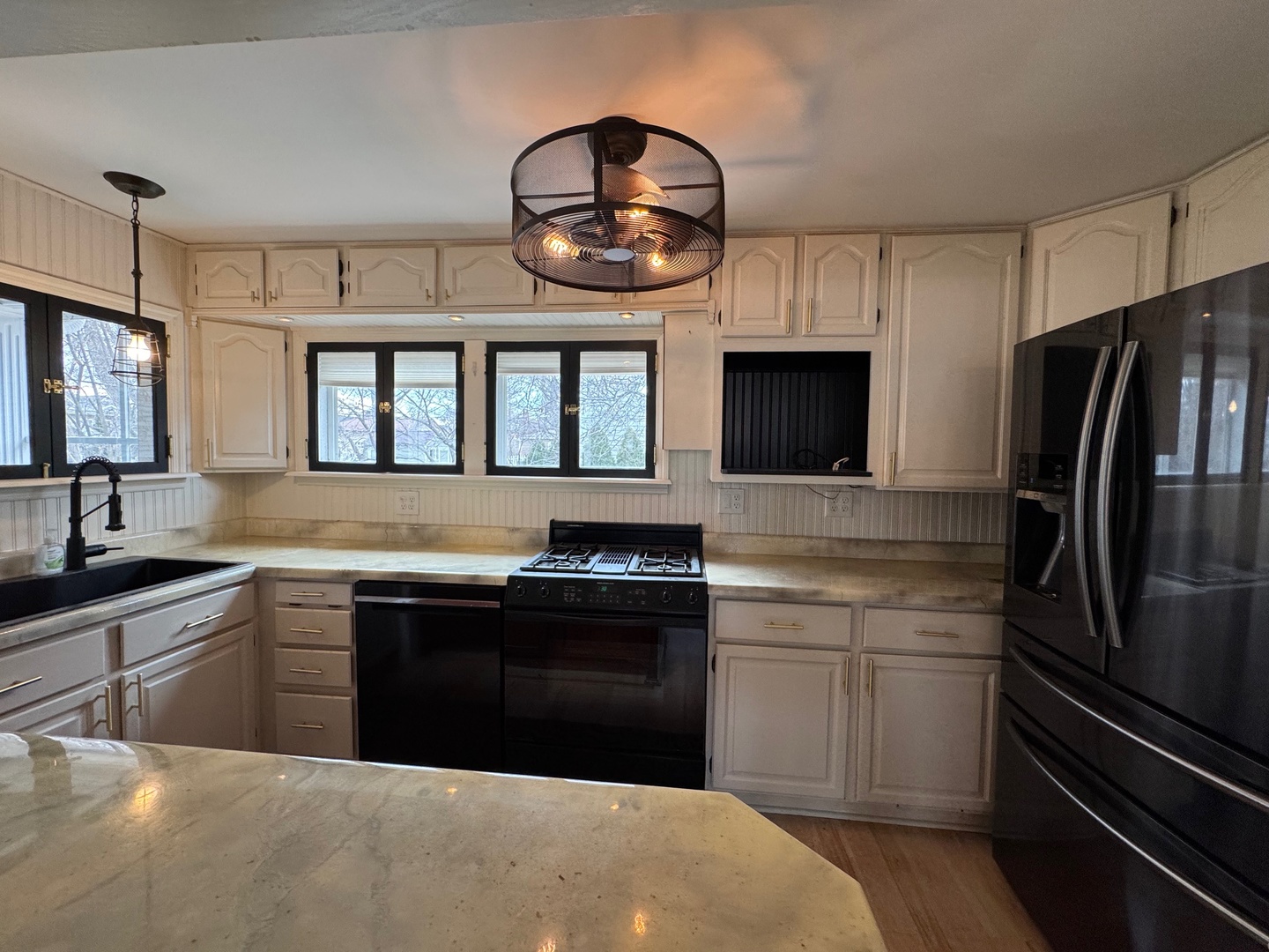 4604 Fairview Avenue Downers Grove IL 60515