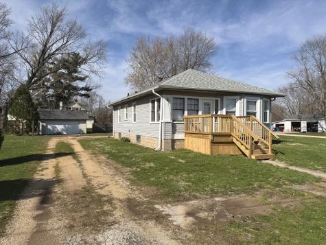 302 West Division Street Amboy IL 61310