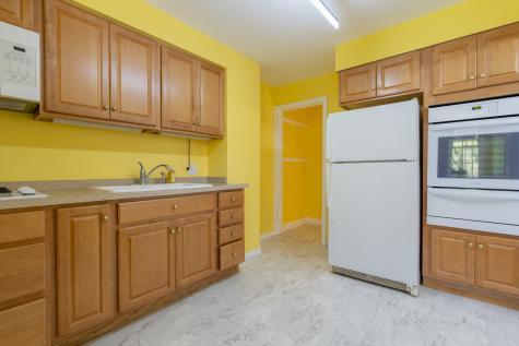 193 Fellows Court Elmhurst IL 60126
