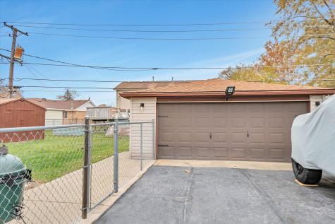 9137 Orchard Lane Bridgeview IL 60455