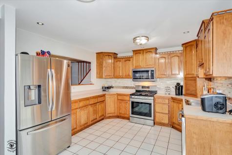9137 Orchard Lane Bridgeview IL 60455