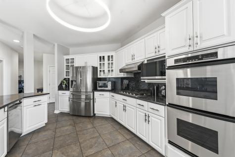6N274 West Ridgewood Lane St. Charles IL 60175