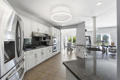 6N274 West Ridgewood Lane St. Charles IL 60175