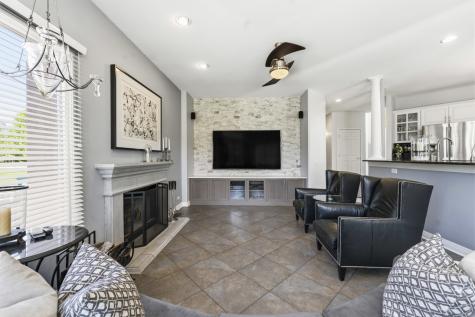 6N274 West Ridgewood Lane St. Charles IL 60175