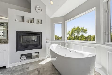6N274 West Ridgewood Lane St. Charles IL 60175
