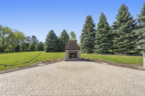 6N274 West Ridgewood Lane St. Charles IL 60175