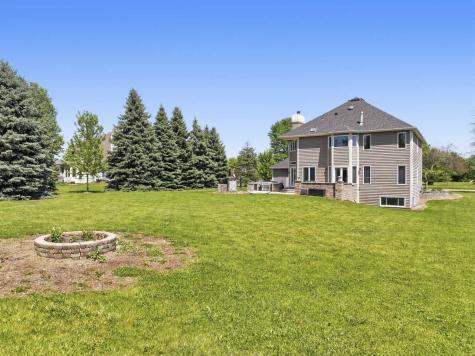 6N274 West Ridgewood Lane St. Charles IL 60175