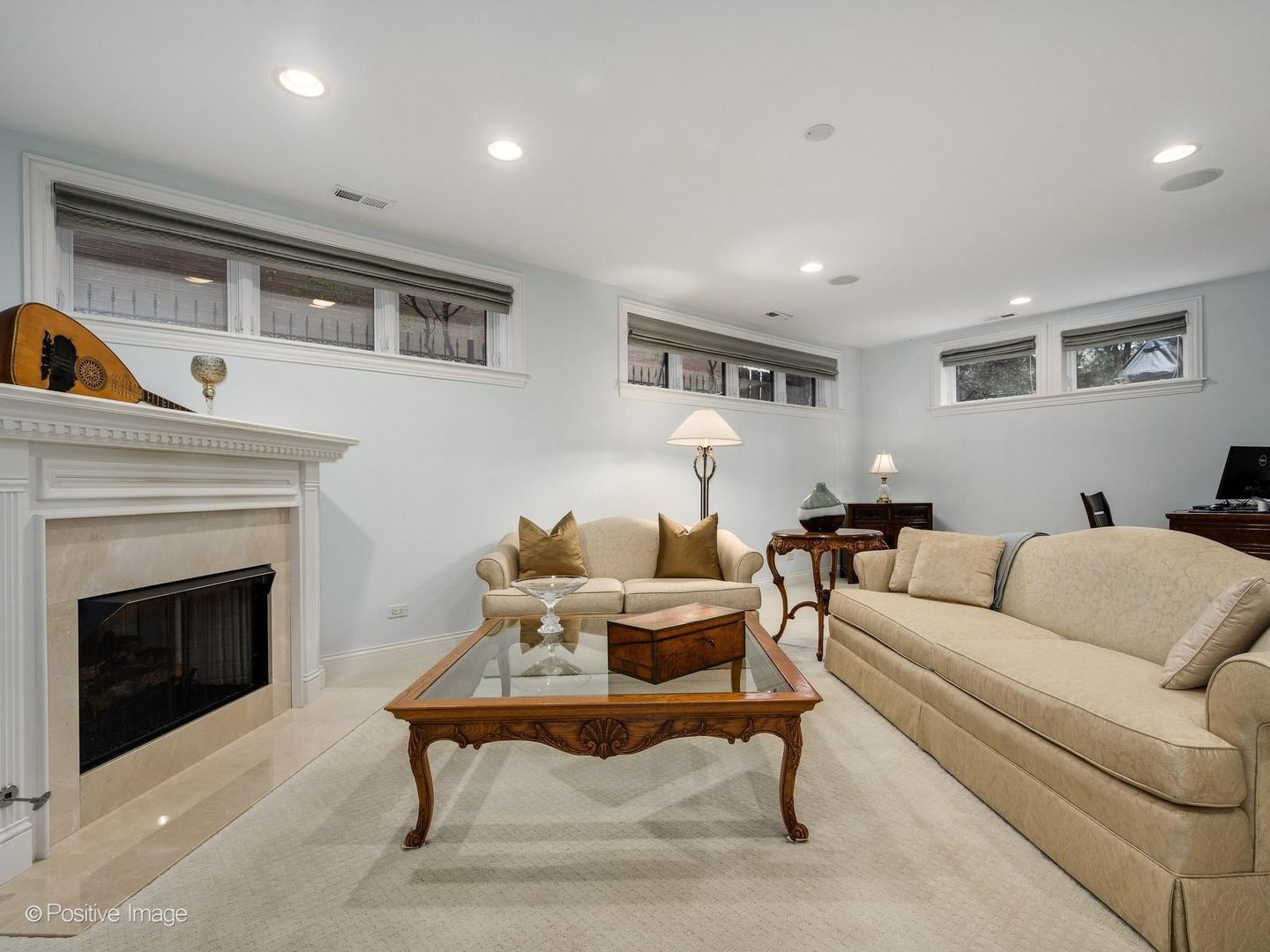 2664 North Hartland Court Chicago IL 60614